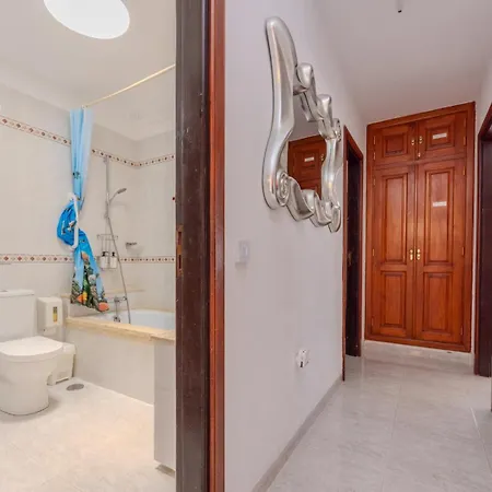 Casa vacanze Victoria Just 150 Metres From Playa Bastian