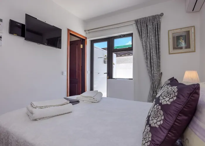 Victoria Just 150 Metres From Playa Bastian Holiday home Costa Teguise