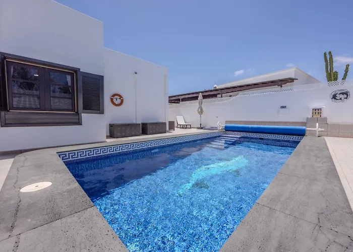 Holiday home Victoria Just 150 Metres From Playa Bastian