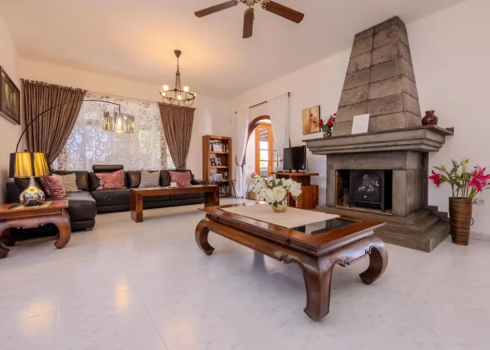 Holiday home Victoria Just 150 Metres From Playa Bastian Costa Teguise