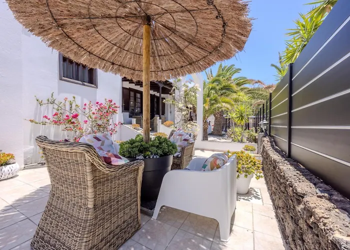 Victoria Just 150 Metres From Playa Bastian Holiday home *