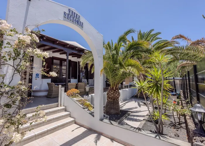 Victoria Just 150 Metres From Playa Bastian Holiday home